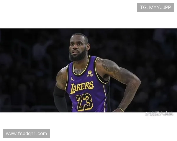 詹姆斯：成功背后的辛勤付出与凌晨三点的坚持不懈